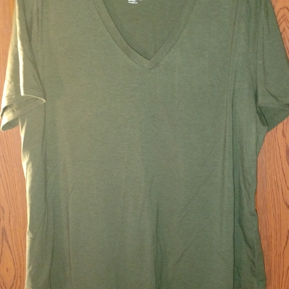 Terra & Sky Olive Green Short Sleeve Tee